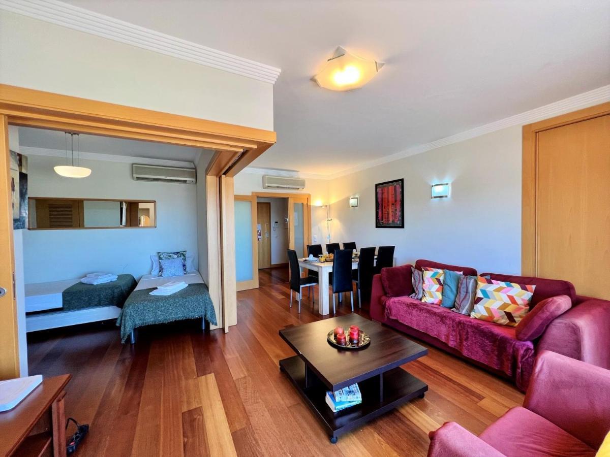 Apartamento Modern 2 With Pool By Homing Albufeira